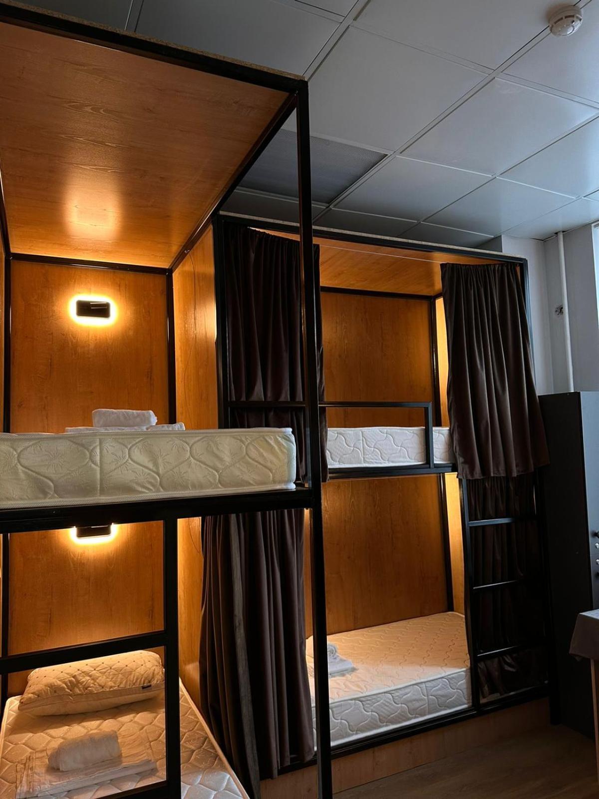 Friends Hostel Astana Eksteriør billede