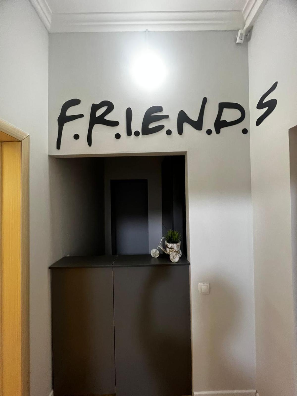 Friends Hostel Astana Eksteriør billede